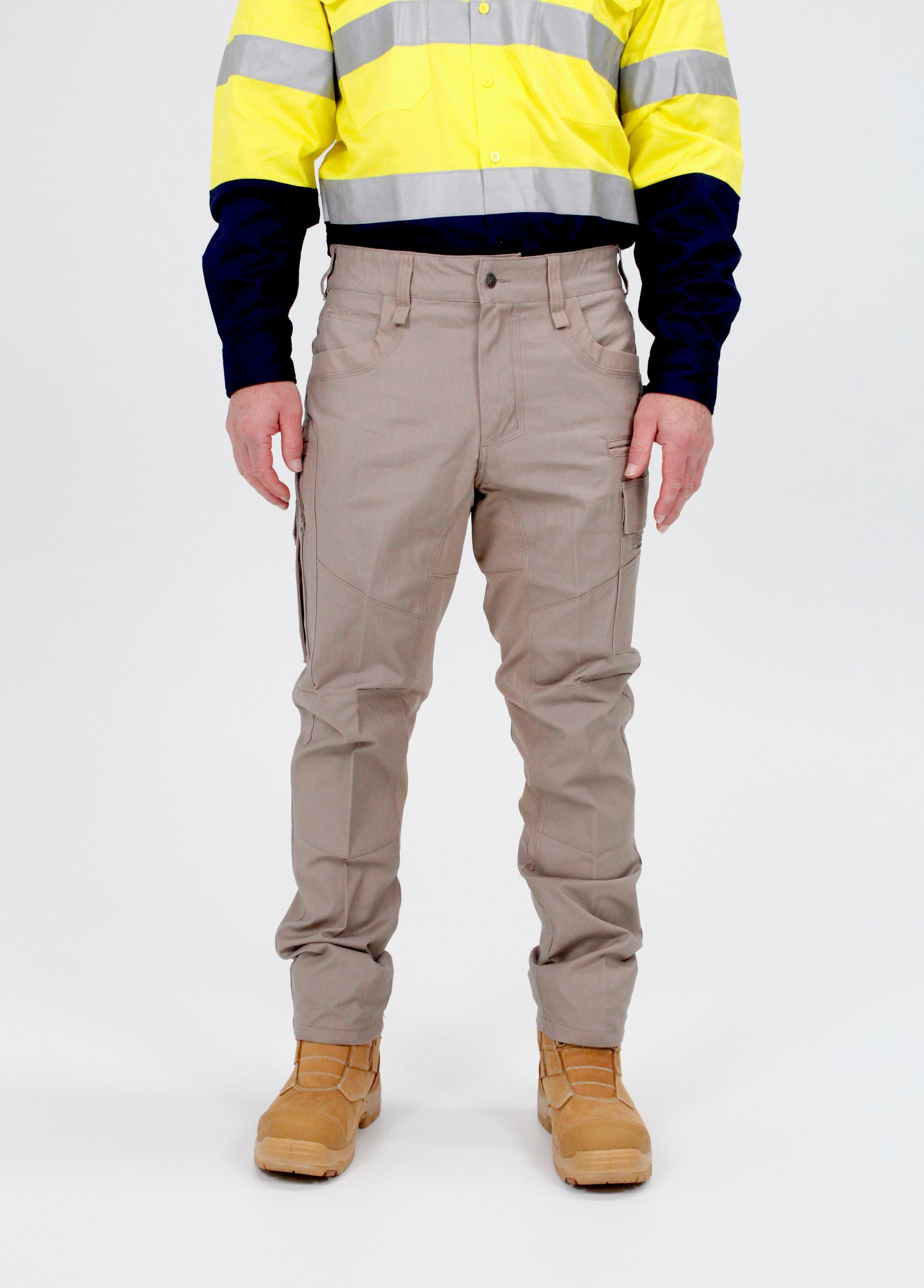 Future Fit Pant – Khaki