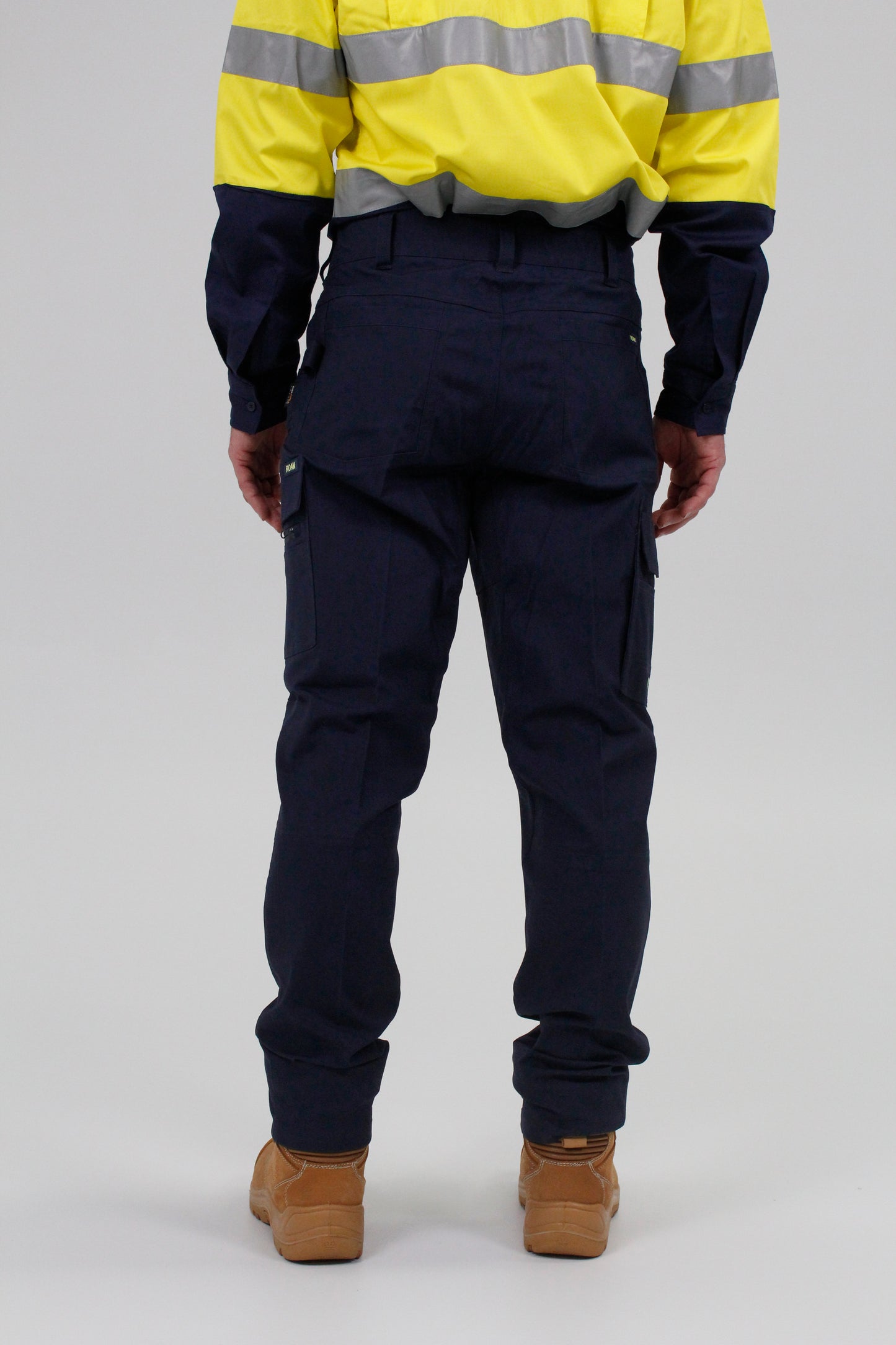 Future Fit Pant – Navy