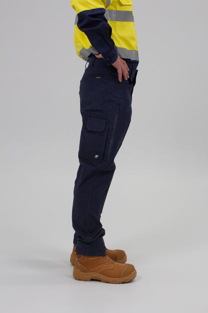 Future Fit Pant – Navy